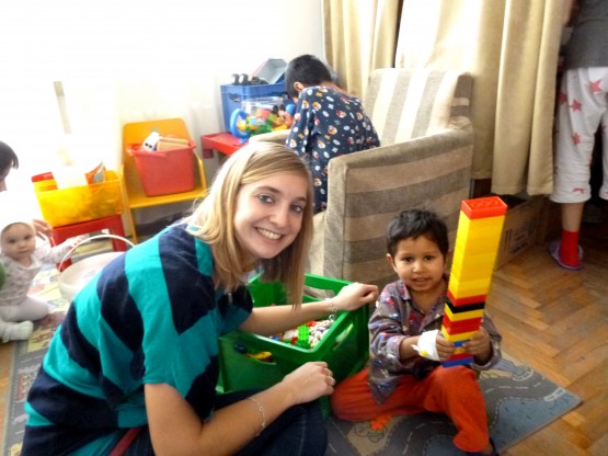 volunteering with kids in Romania