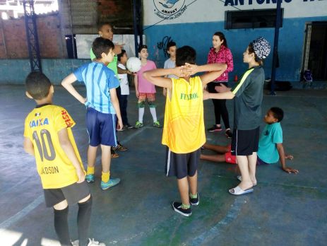 brazil sports volunteering having a break