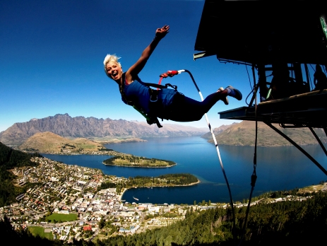 Bungee jump in New Zealand