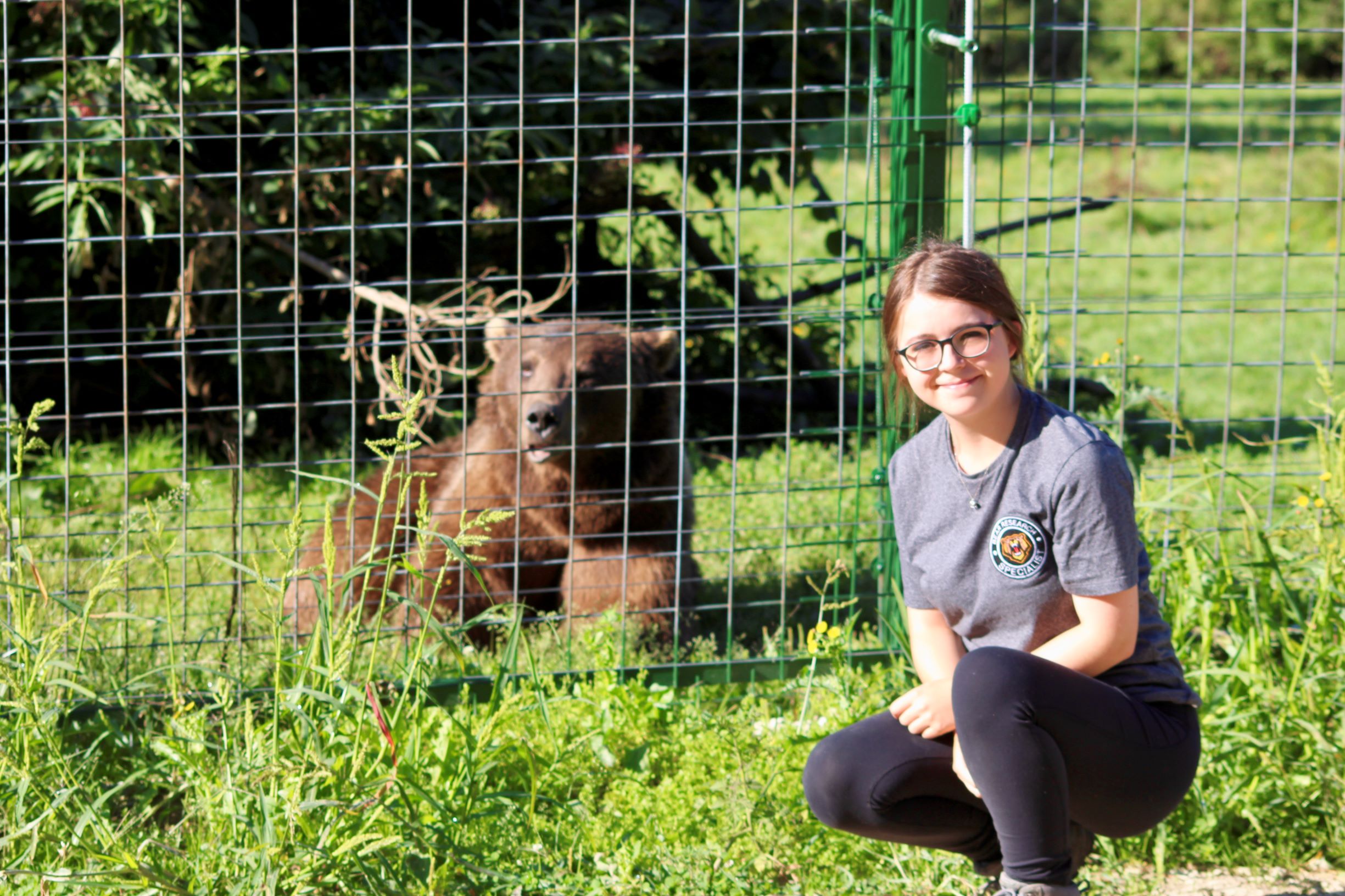 Volunteer Emily at the bear sanctuary in Romania