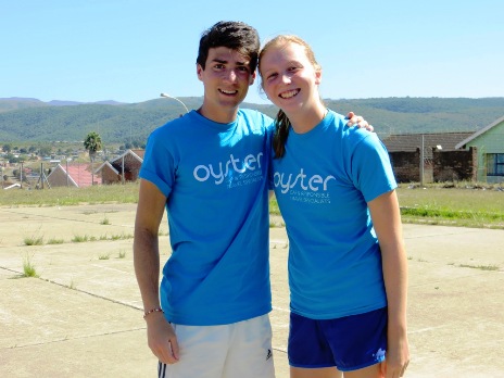 Make friends whilst volunteering abroad