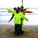 Despite the rain, volunteers still love the beach in Australia