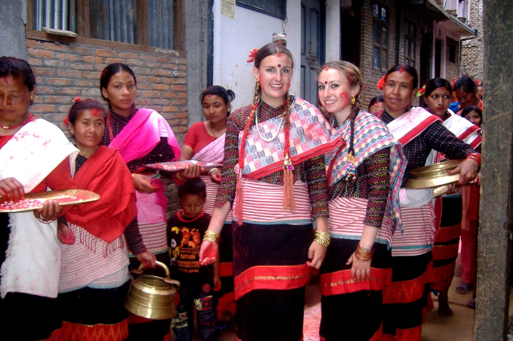 Leah Arnold 2008 Nepal Teaching 