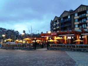 longhorns pub in whistler at night for late night drinks